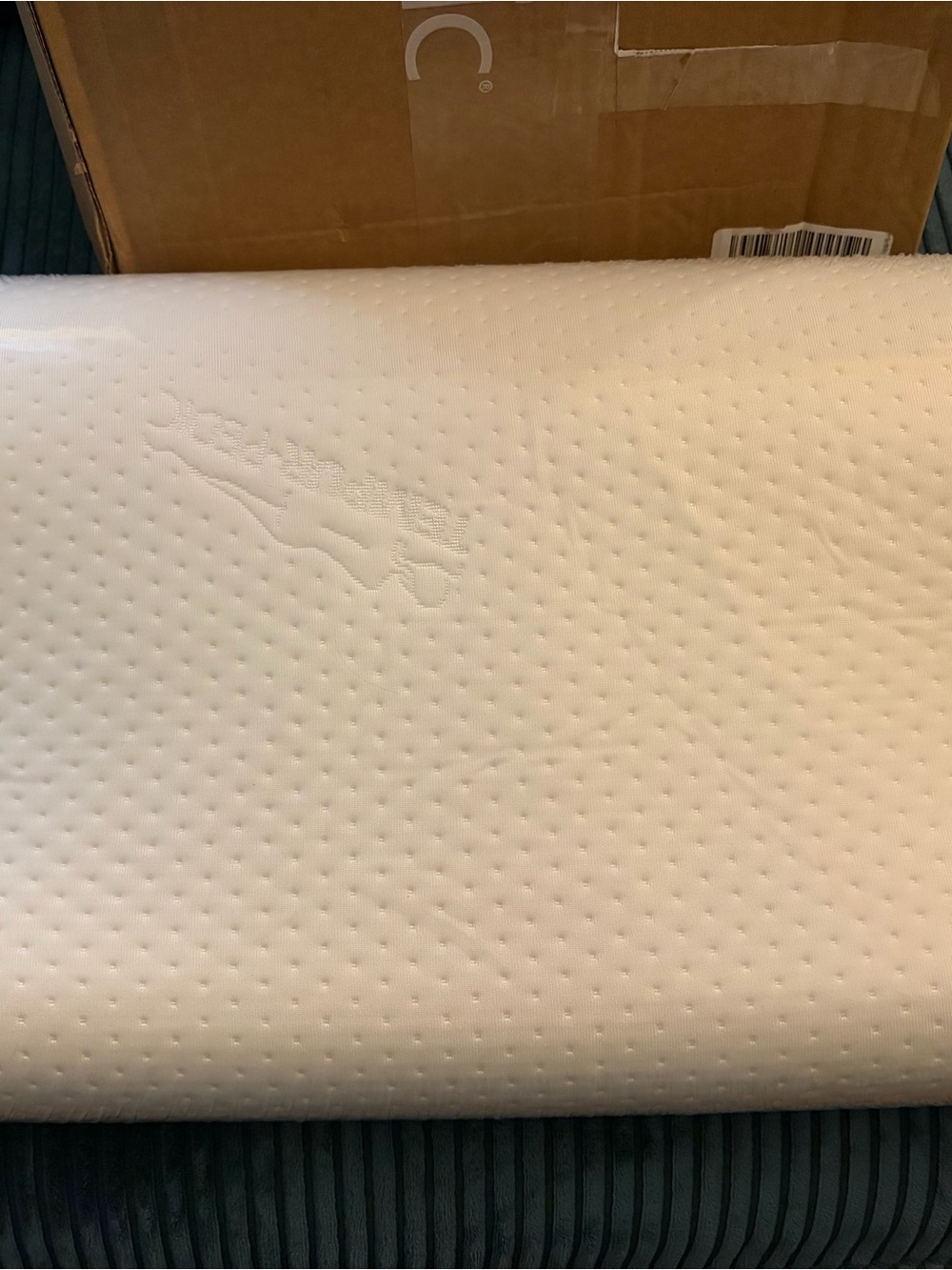 NEW plastic wrapped Tempur-Pedic Tempur-Ergo Neck pillow in medium profile